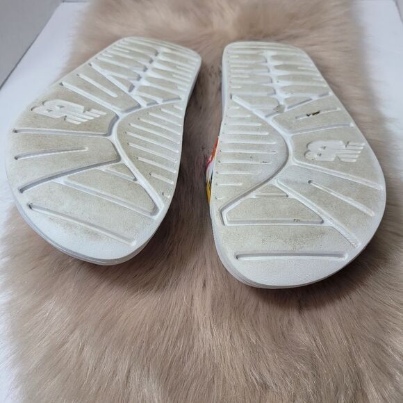 New Balance Women's 200 V1 Slide Sandal, Floral/White Size 11 - Picture 11 of 11